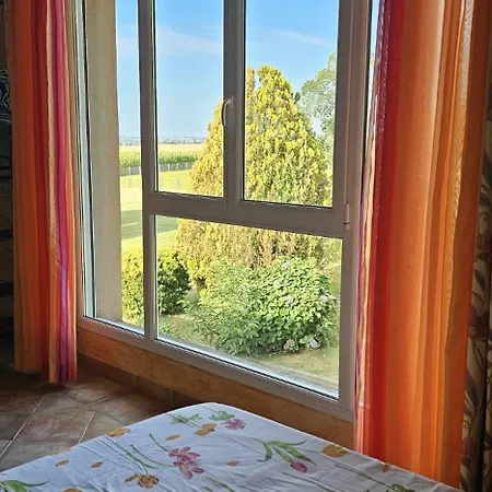 Domaine Normence En Baie Du Mont St Michel בית נופש